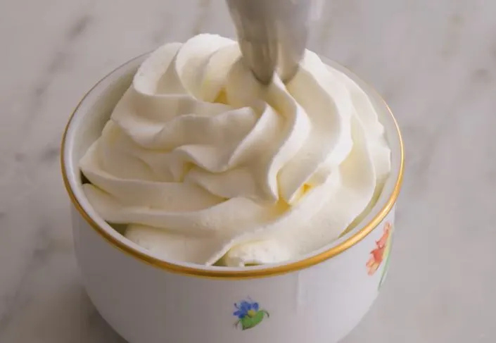 How Long To Whip Whipping Cream with Electric Mixer